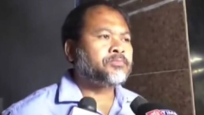 Akhil Gogoi: Zubeen Garg’s death linked to his last movie 'Roi Roi Binale'