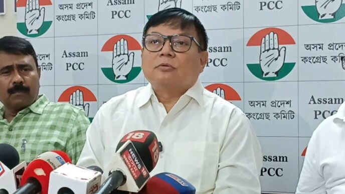 Himanta says Zubeen Garg was 'murdered'; he might have some evidence, says Congress leader Debabrata Saikia