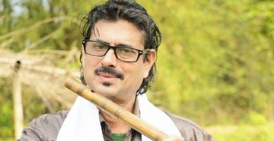 State honours for flute legend Dipak Sarma; public tribute at Seuj Sangha before final rites