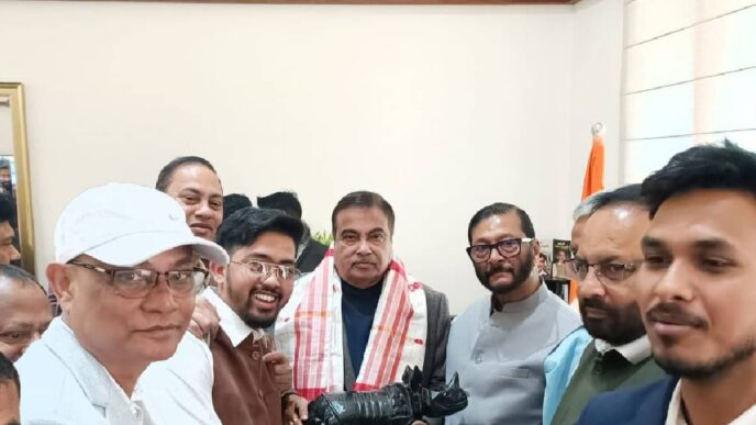 Kaliabor four-lane demand placed before Nitin Gadkari, Centre assures consideration